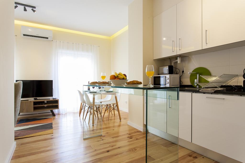 Joivy Graca Deluxe Apartments Lisbon Exterior photo