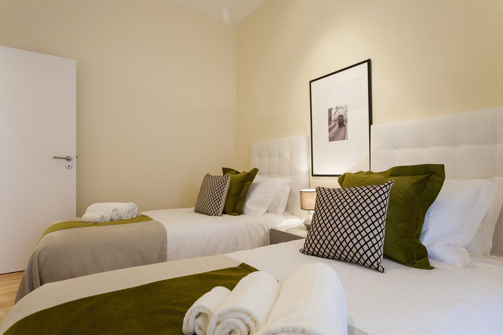 Joivy Graca Deluxe Apartments Lisbon Exterior photo