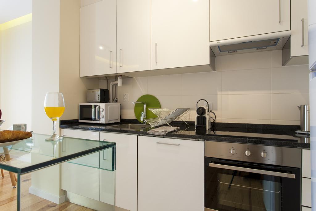 Joivy Graca Deluxe Apartments Lisbon Exterior photo