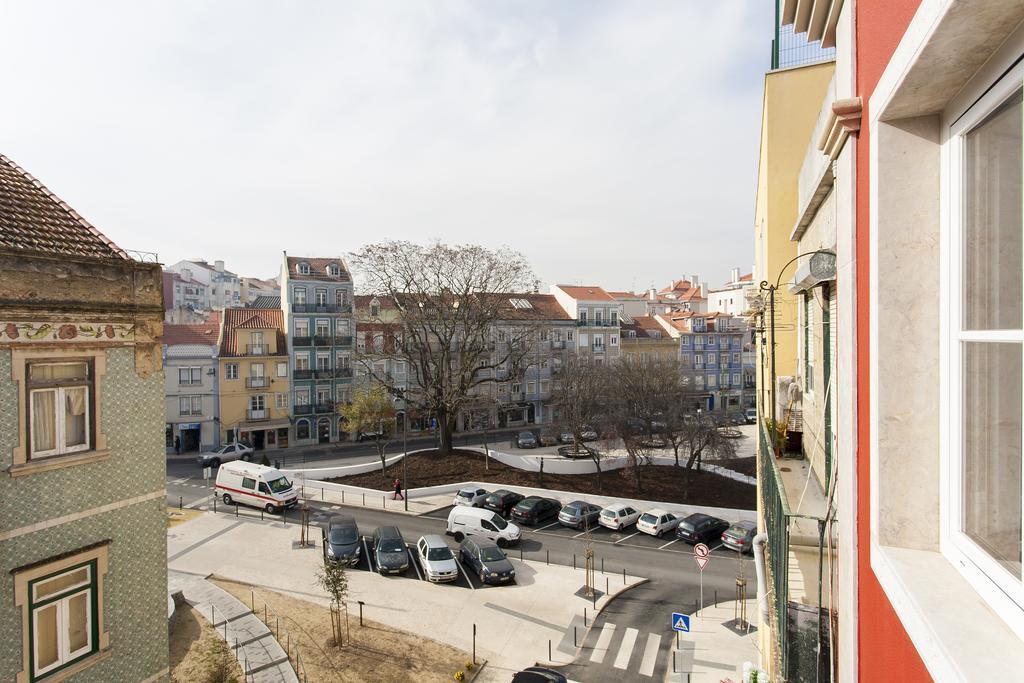 Joivy Graca Deluxe Apartments Lisbon Exterior photo